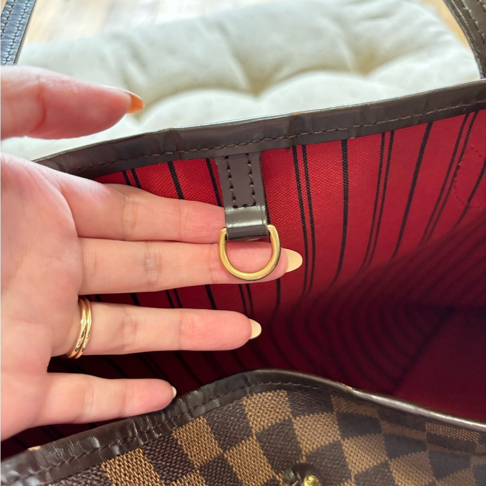 Authentic Louis Vuitton Damier Ebenezer Neverfull Gm - Picture 10 of 16